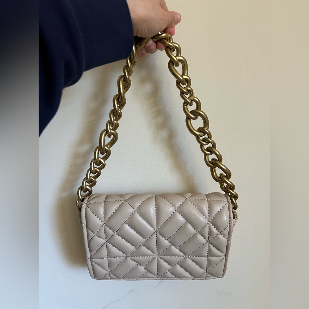 Zara Cream Quilted Shoulder Bag with Gold Chain